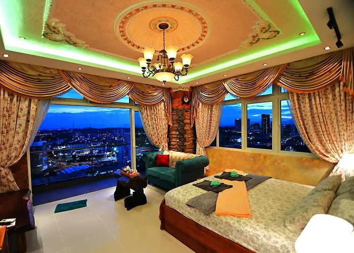 Boutique Themed Studios - Kuching Riverine Diamond